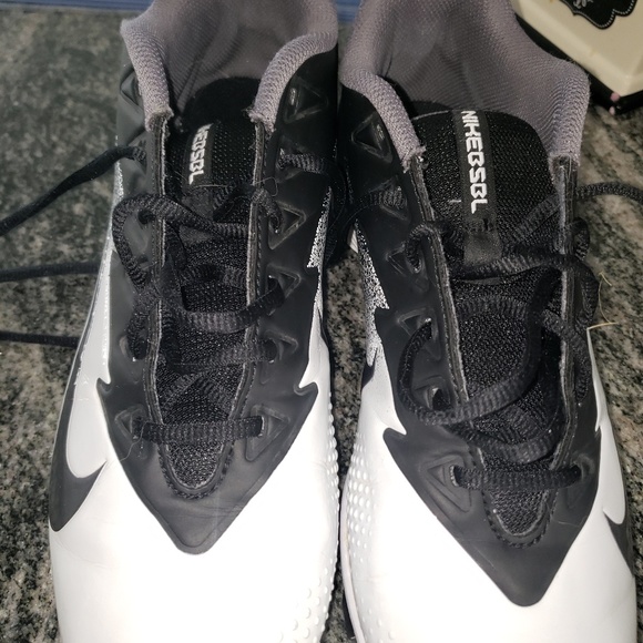 Nike Vapor Baseball Cleats - Picture 1 of 5